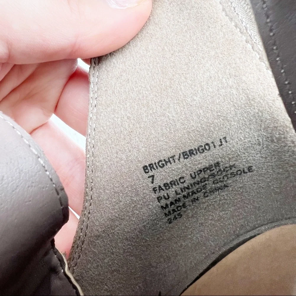 Madden girl bright taupe suede peep toe cut out booties size 7 - Picture 9 of 10